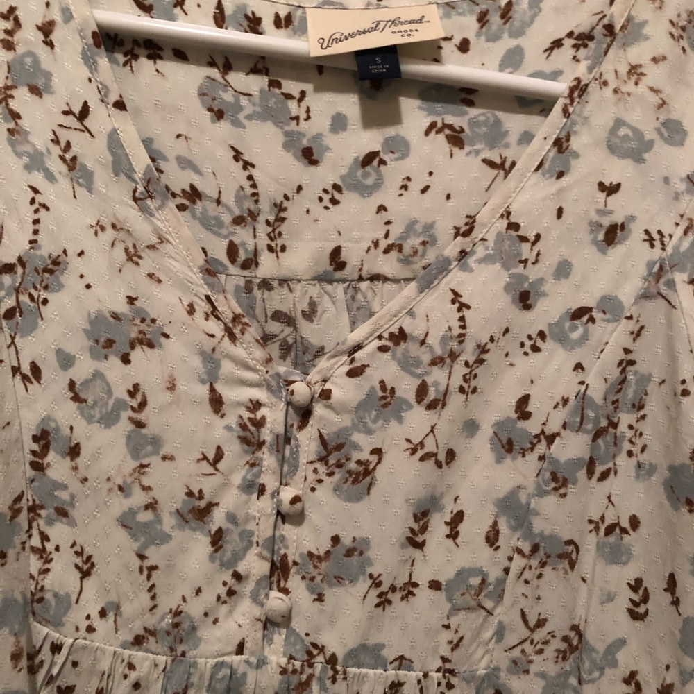 Longsleeve Flowy Blouse! Universal Thread! - image 3